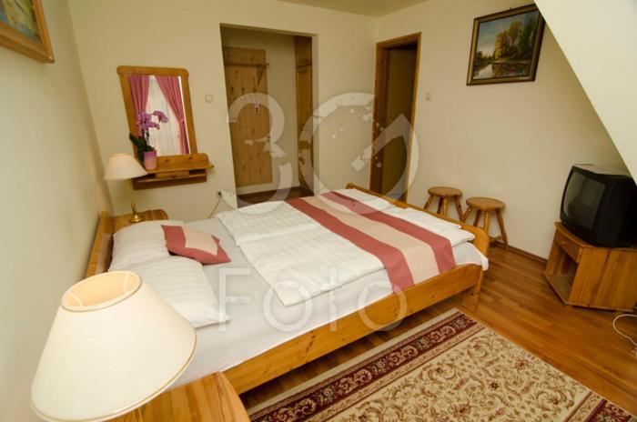 Hotel Gyoengye-az Erdo Szallodaja 3*